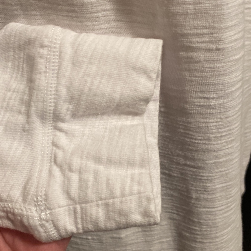Tommy Bahama Full Zip - Picture 5 of 12